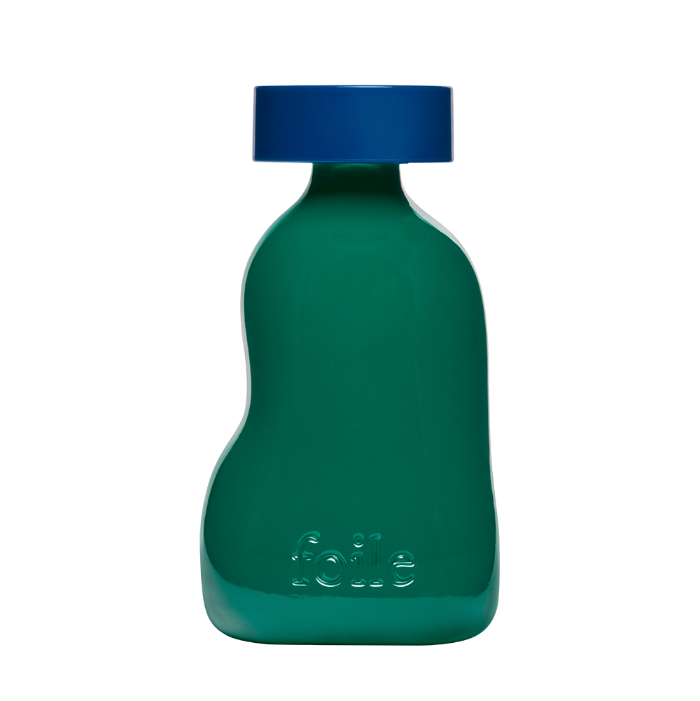 Foile Skin Sponge Serum bottle with dropper
